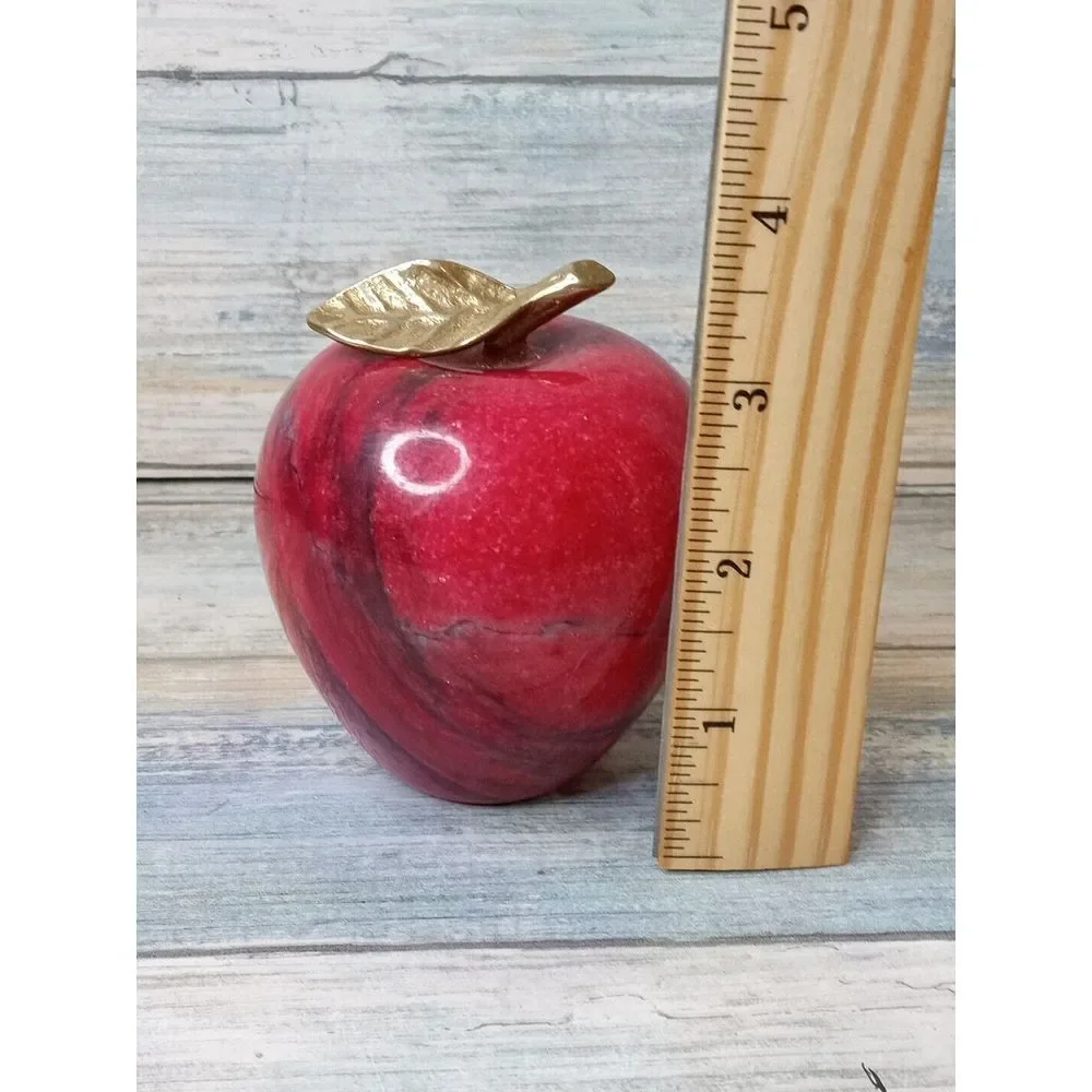 VTG Red Polished Stone Marble Apple W/Brass Stem Paperweight‎ 3.5
